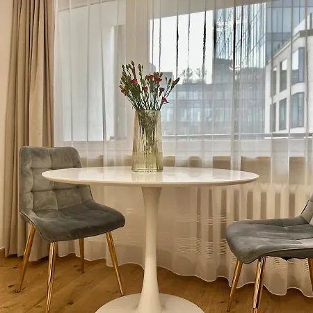 Chmielna Central 36 M2 *
