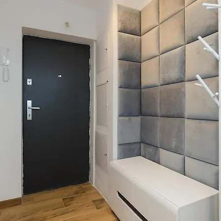 Chmielna Central 36 M2 华沙